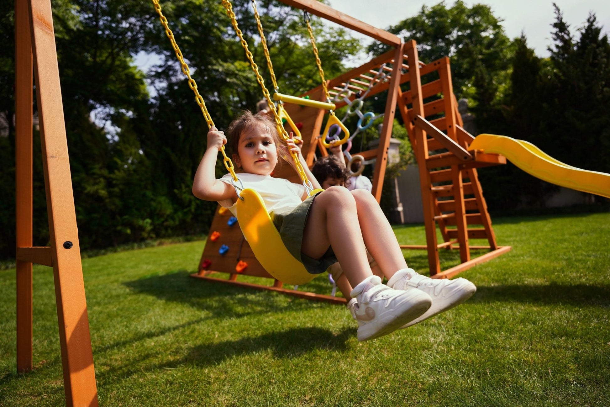 Sycamore - Backyard Ultimate Climbing Set with 2 Swings And Trapeze Bar - The Nurturing Nook