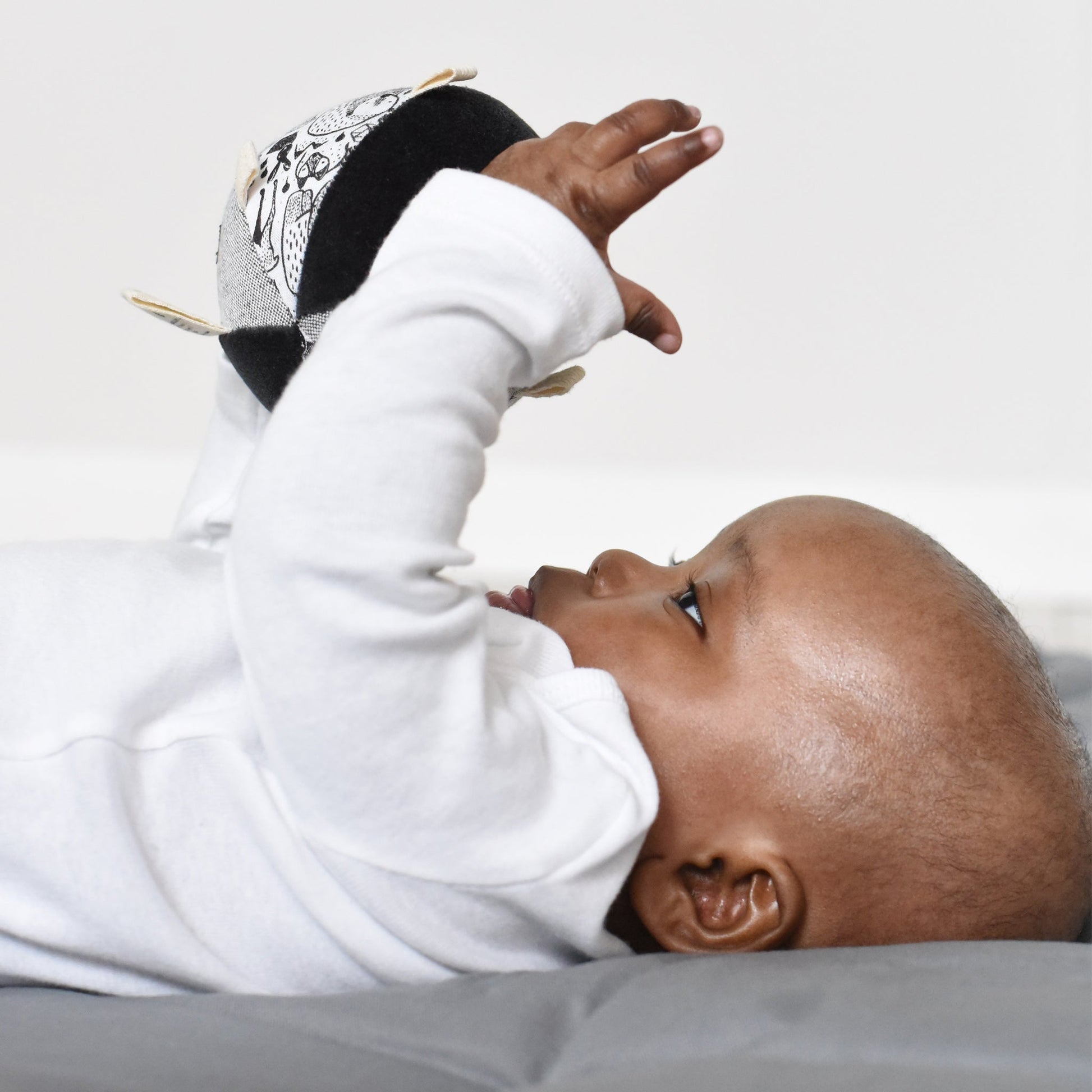 Taggy ball – nordic animals sensory rattle for babies - The Nurturing Nook