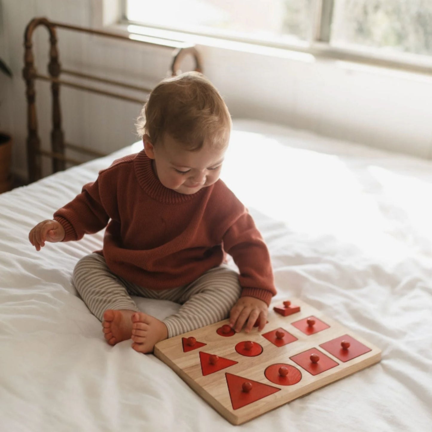 Toddler Knob Shapes Puzzle - The Nurturing Nook