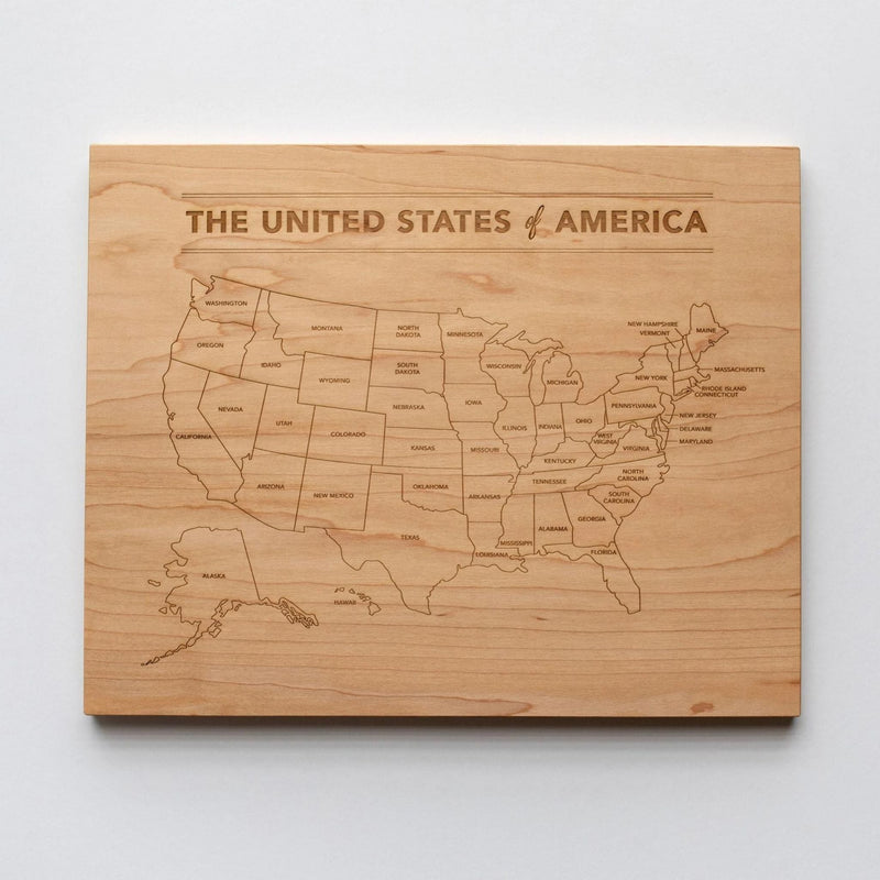 Wooden United States Map • engraved modern map of USA