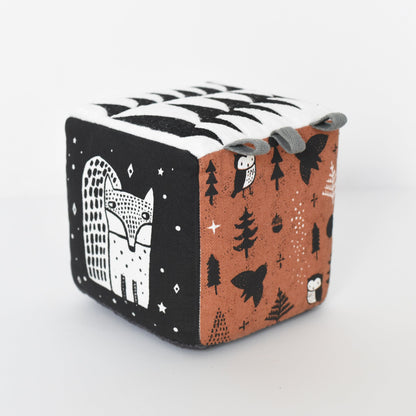 Woodland animals soft block – organic fabric sensory toy for babies - The Nurturing Nook